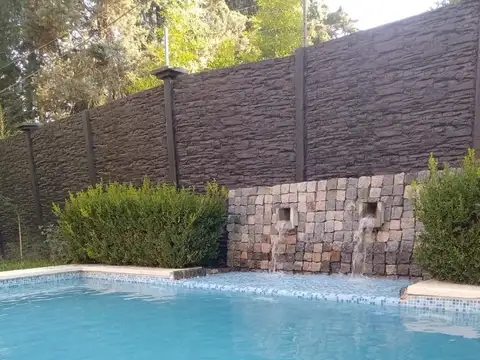 Casa 5 ambientes con 3 baños