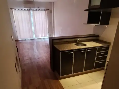 MONOAMBIENTE UBICADO EN ALMAGRO!