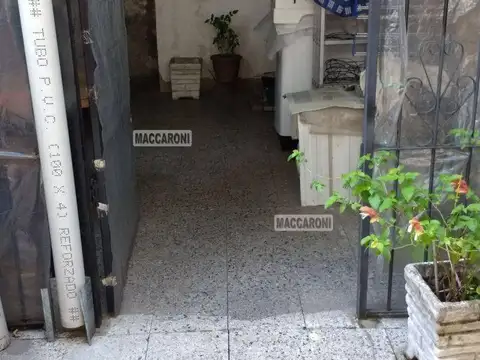 Casa 3 ambientes con 2 baños