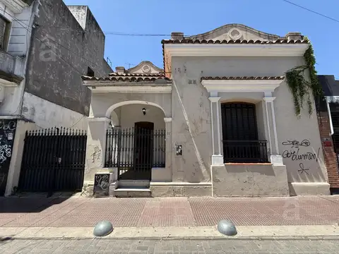 Casa en Venta en Villa Ballester - 100 m de la Estación