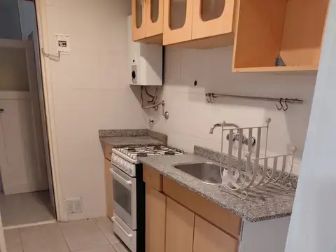 Departamento en alquiler en Mar Del Plata de 3 ambientes. Excelente estado.