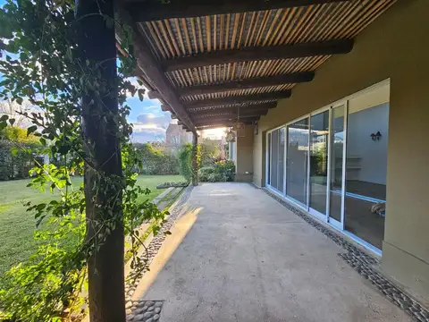 Casa en Alquiler 15 años