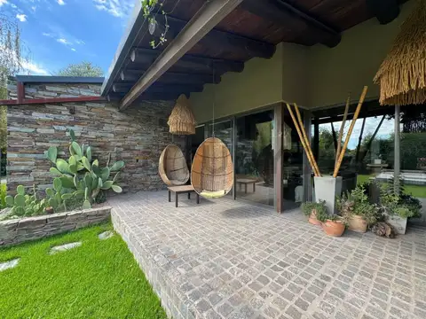 Casa en Venta de 5 dormitorios