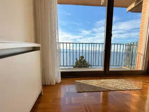 Departamento 6 ambientes con 4 baños