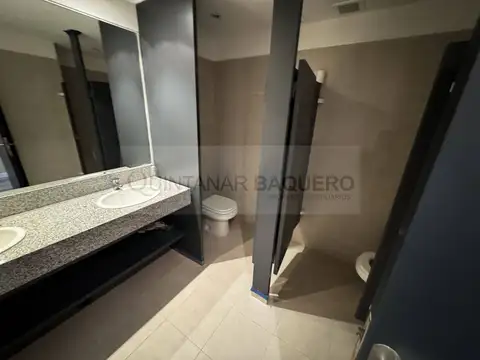 Encarnación Ezcurra 300, Piso 5