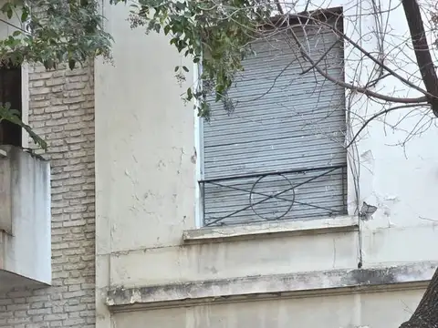 Gascón  al 700
