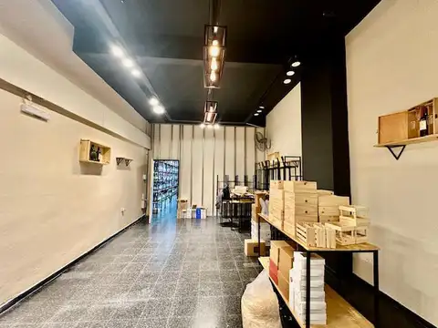 Local en Venta 40 años