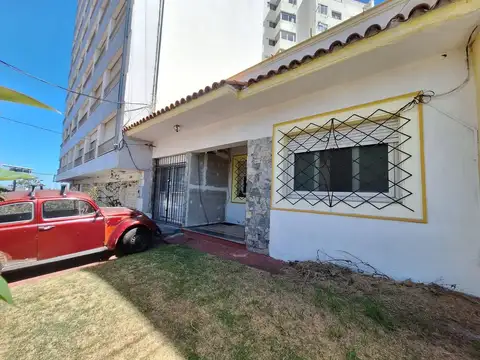 Venta casa 3 dorm fondo  gje rambla  Malvin 