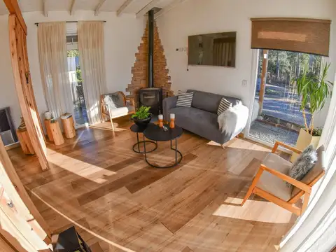 Casa Bariloche 3 dorm. Lote 1131 Mts 1 planta