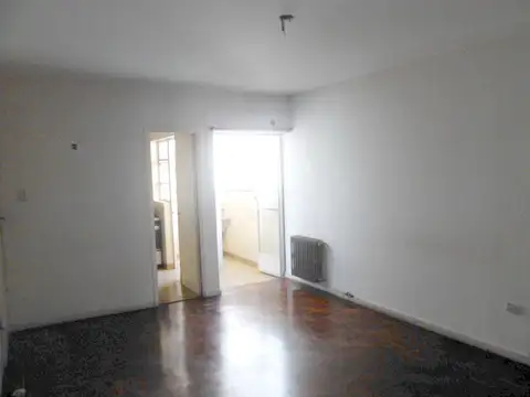3 ambientes en alquiler, bño,  cocina y lavadero  m
