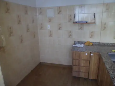 Departamento 3 ambientes con 1 baño