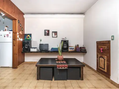 Depto Tipo Casa 4 ambientes con 1 baño