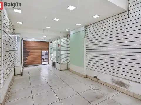 LOCAL EN ALQUILER, A MTS. DE AV PUEYRREDÓN