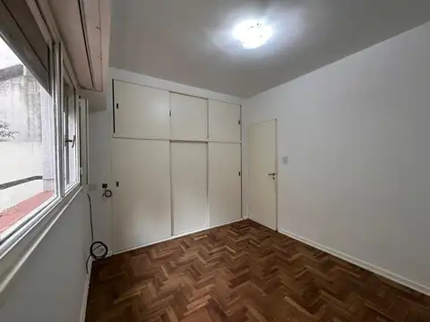 Departamento en Alquiler en Recoleta, $ 900.000