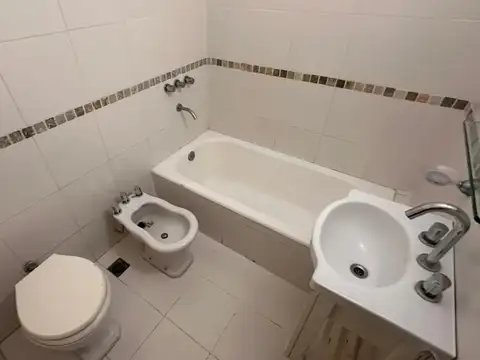 Departamento 3 ambientes con 1 baño
