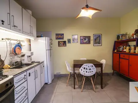 Depto Tipo Casa 5 ambientes con 2 baños