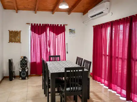 Casa 2 ambientes con 1 baño