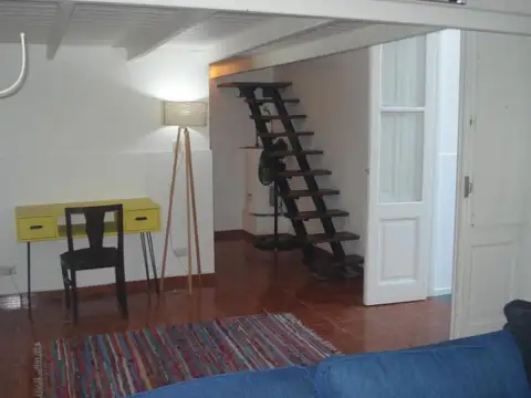 Depto Tipo Casa en Venta 101 años