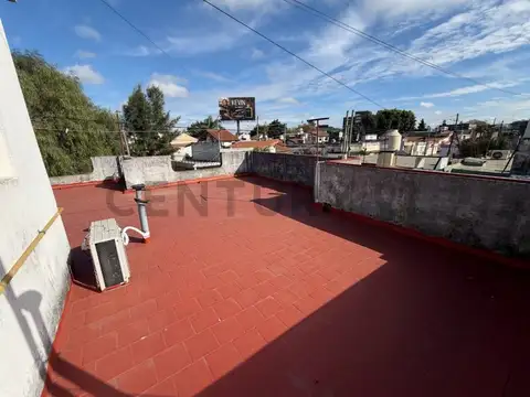 Portela 1285 , Piso 0