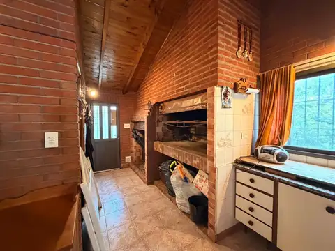 Casa en Venta en Pinos De Anchorena, USD 245.000