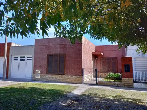 VENTA DE CASA 3 DORMITORIOS EN GRAL D. CERRI
