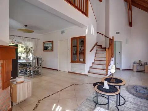 Casa en Venta en Moreno, USD 335.000
