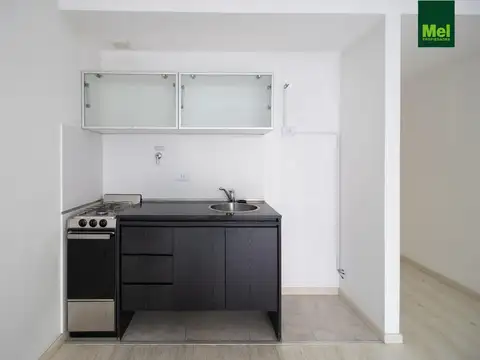 MONOAMBIENTE DIVIDIDO, CON BALCON EN ALQUILER