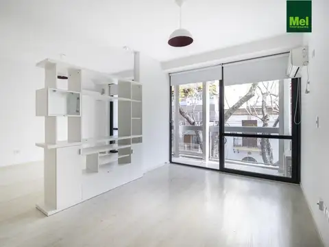MONOAMBIENTE DIVIDIDO, CON BALCON EN ALQUILER