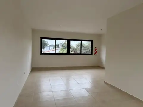 Oficina en Alquiler en Yerba Buena, $ 850.000