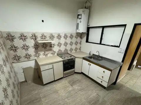 Capdevila 6810. Entre Bidondo y Santa cruz