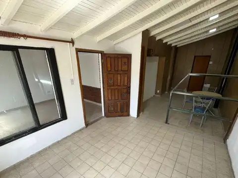 Departamento 3 ambientes. | Capdevila 6810