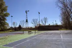 Actividades deportivas futbol, paddle, tenis en La Cesarina en Andrés Chazarreta  en General Rodriguez, Buenos Aires