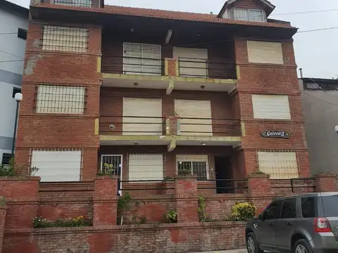 Paseo 146 100, Piso 1