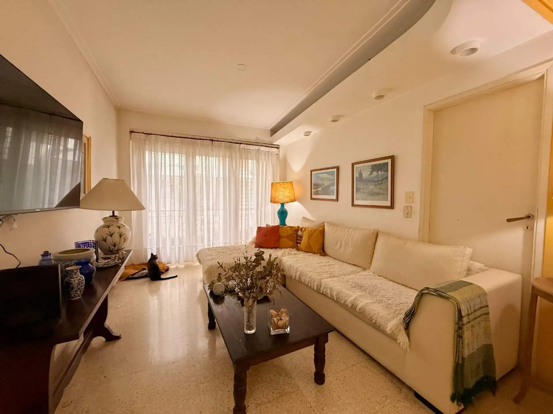 VENTA SEMIPISO 4 AMBIENTES - APTO CREDITO - CENTRO