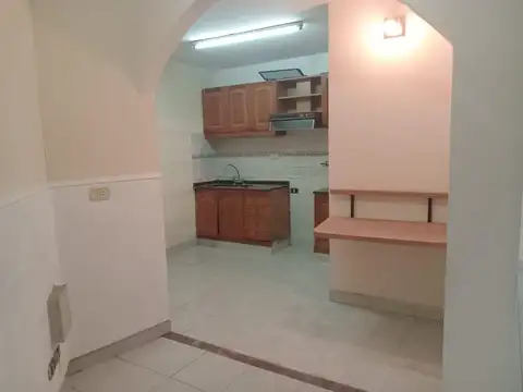 Casa 2 ambientes con 1 baño