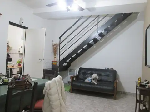 Depto Tipo Casa en Venta en Villa Maipu, USD 110.000