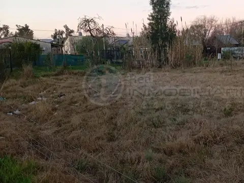 Terreno en Venta 98  mts Fondo