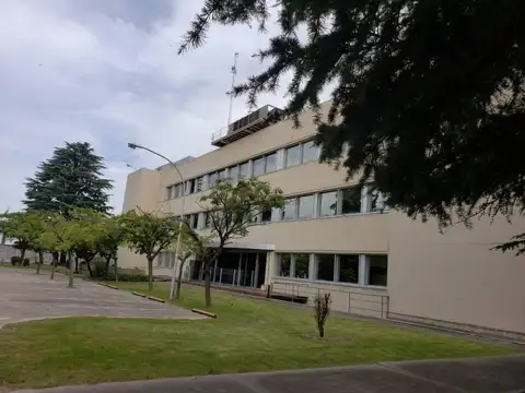 Av. del Libertador Gral. San Martín 600