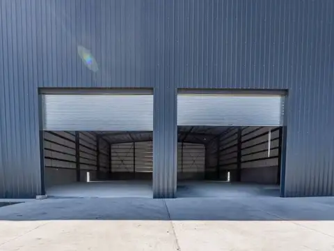  NAVE INDUSTRIAL AAA  EN VENTA MORENO A ESTRENAR 