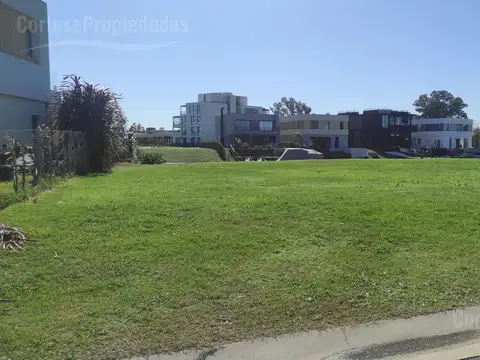 Terreno en Venta 16  mts Frente