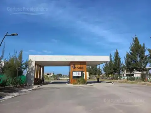 Terreno en venta en El Canal al rio  - Villanueva