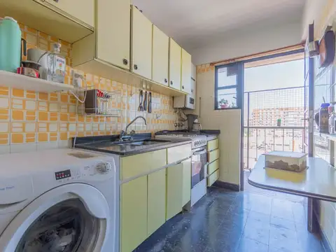 VENTA  DEPTO BELGRAN0 R  3 ambientes con balcón
