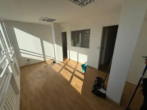 Oficina en Alquiler en Balvanera, $ 500.000