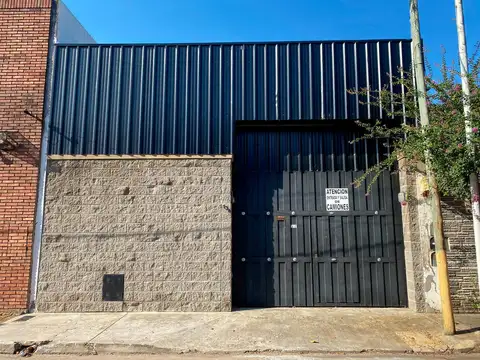 Venta - Depósito - 232 m2 - Avellaneda