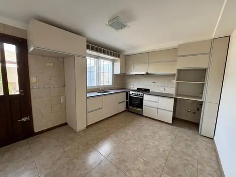 Depto Tipo Casa en Venta de 3 dormitorios