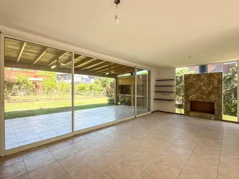 Casa en  Barrio Cerrado Santa Maria de los Olivos