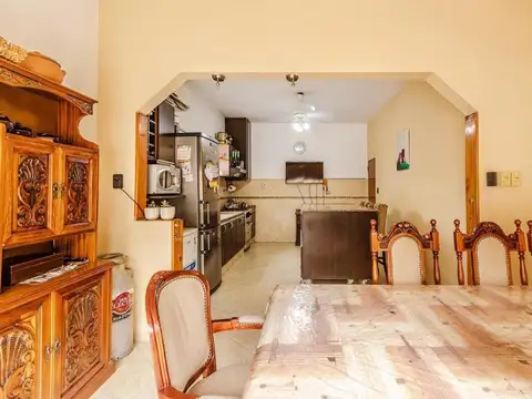 Depto Tipo Casa en Venta de 4 dormitorios