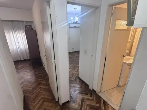 Semipiso de 2 dormitorios sobre el Bv Oroño