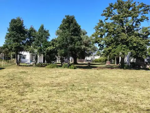 Casa en Venta con 6 cocheras