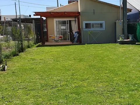 CASA EN VENTA LA PLATA BARRIO LA AURORA